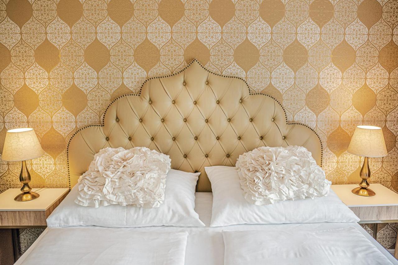 Casablanca Panzio Bed & Breakfast Tata Bagian luar foto