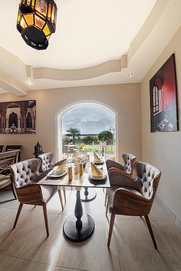 Casablanca Panzio Bed & Breakfast Tata Bagian luar foto